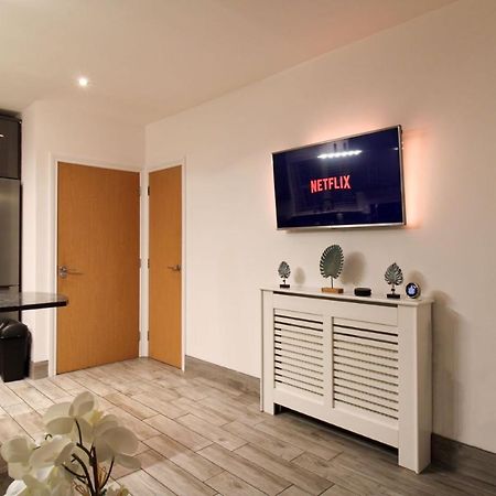 Nice 2 Bed House, Office, Wi-Fi, Free Parking 벨파스트 외부 사진